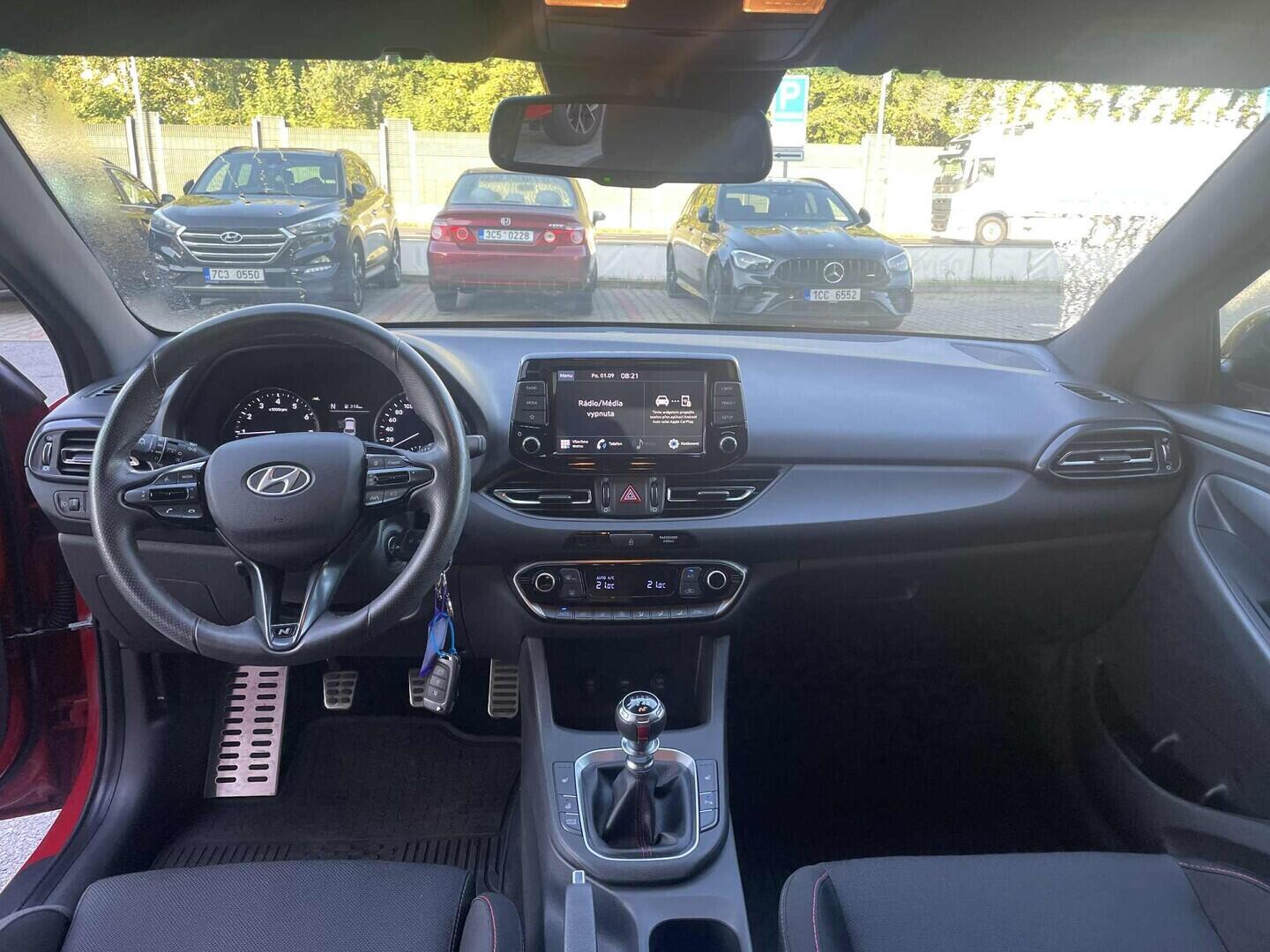 OC199V01148_27.webp_I30 N-line 1.5 T-GDI 117 kW manuál