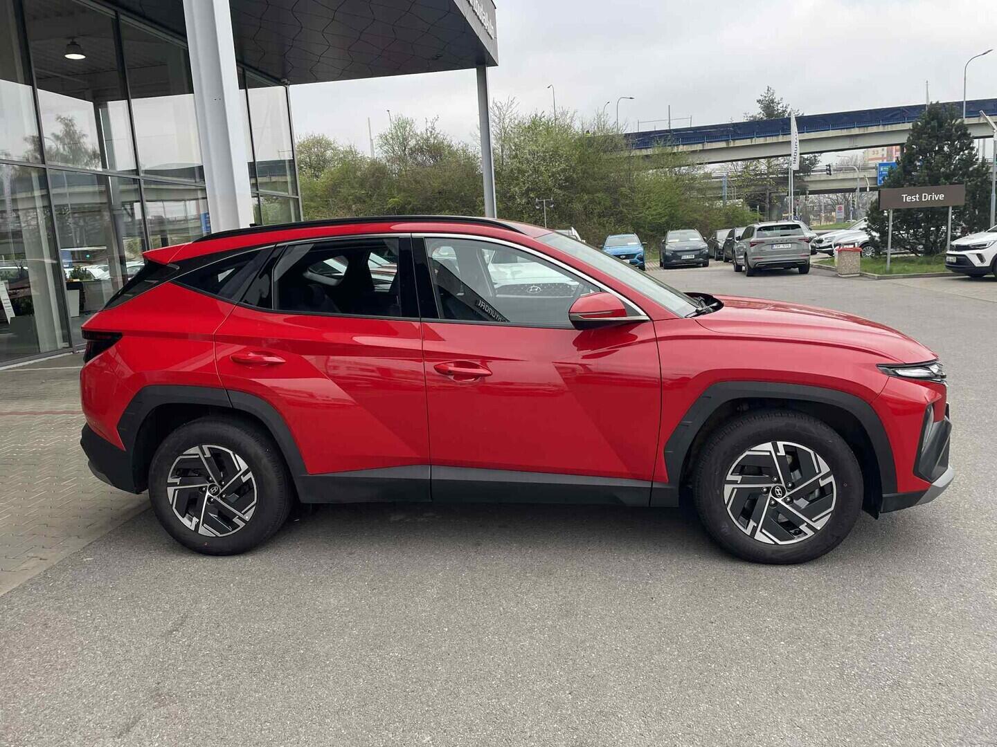 OC199V01151_14.webp_TUCSON Smart 1.6 T-GDI 118 kW automat, DPH