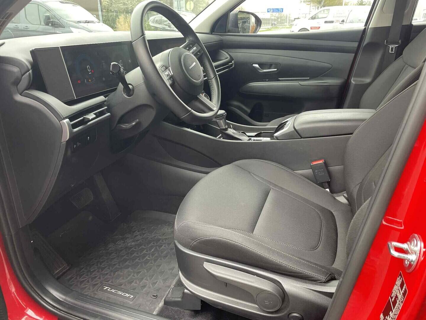 OC199V01151_19.webp_TUCSON Smart 1.6 T-GDI 118 kW automat, DPH