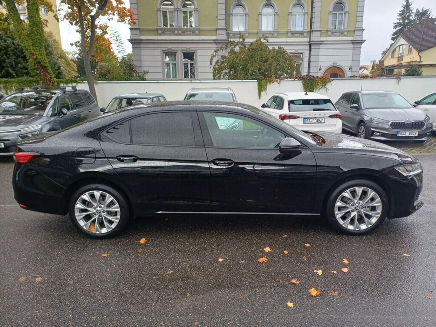 OI199V01596_16.webp_SUPERB Selection 2.0 TDI 110 kW automat, DPH