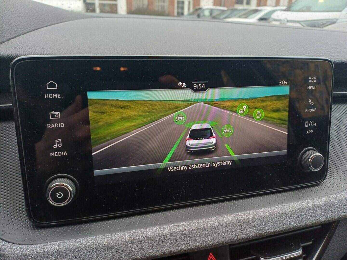 OI199V01630_26.webp_SCALA Selection 1.0 TSI 85 kW manuál, DPH