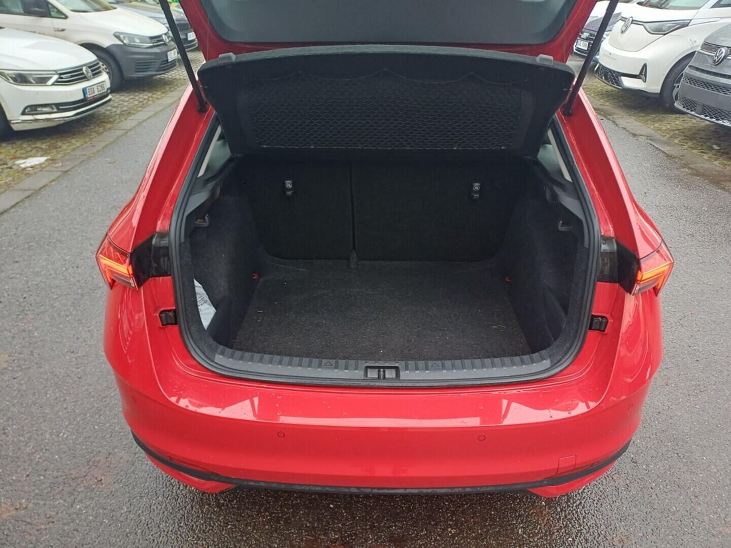 OI199V01630_30.webp_SCALA Selection 1.0 TSI 85 kW manuál, DPH