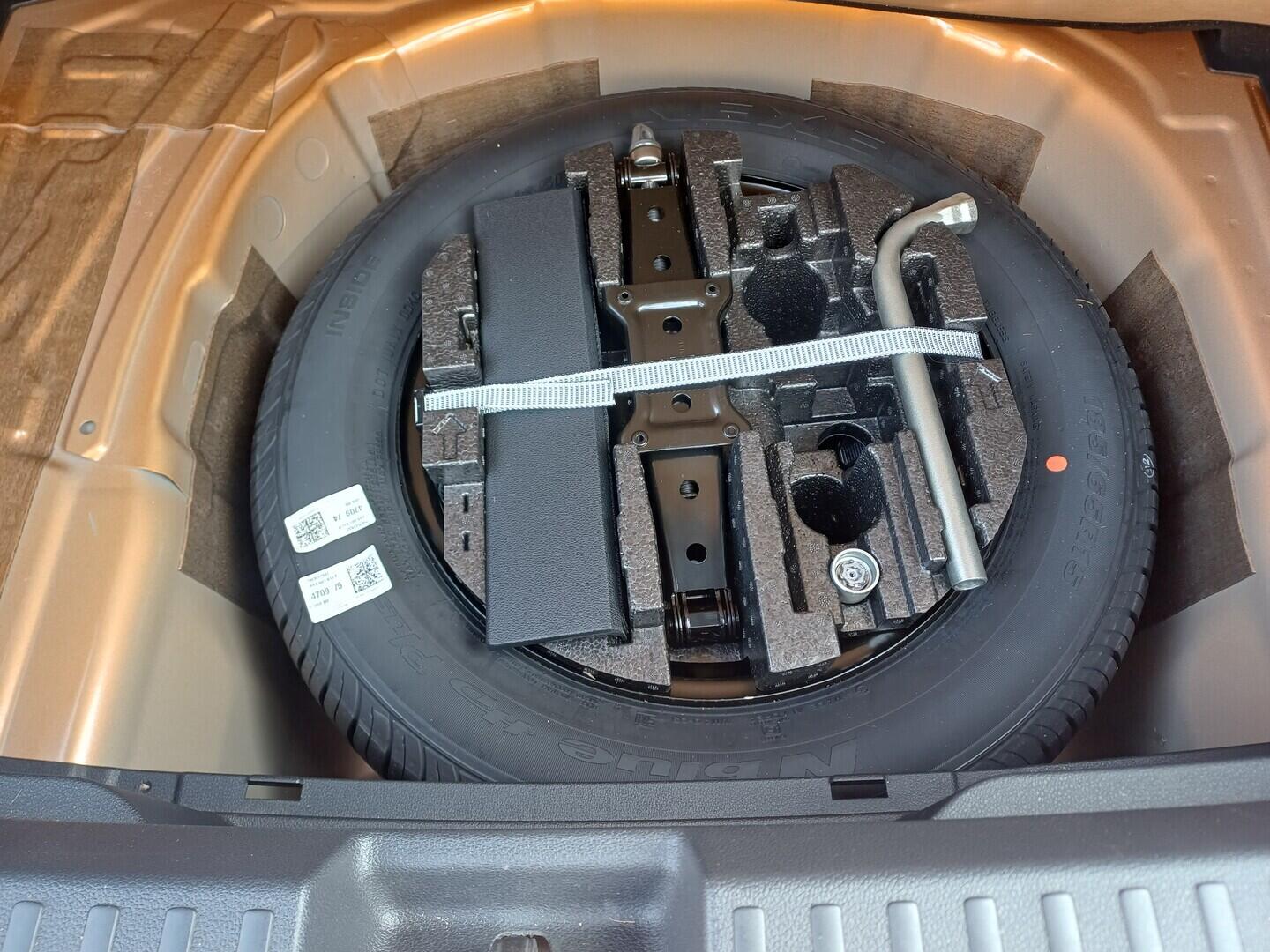 OI199V01680_31.webp_FABIA Monte Carlo 1.0 TSI 85 kW automat, DPH