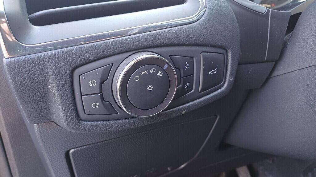 OI199V01690_22.webp_S-MAX Titanium 2.0 TDCI 140 kW automat, DPH