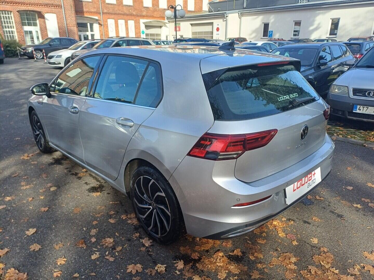 OI199V01693_15.webp_GOLF Style 1.5 TSI 110 kW manuál