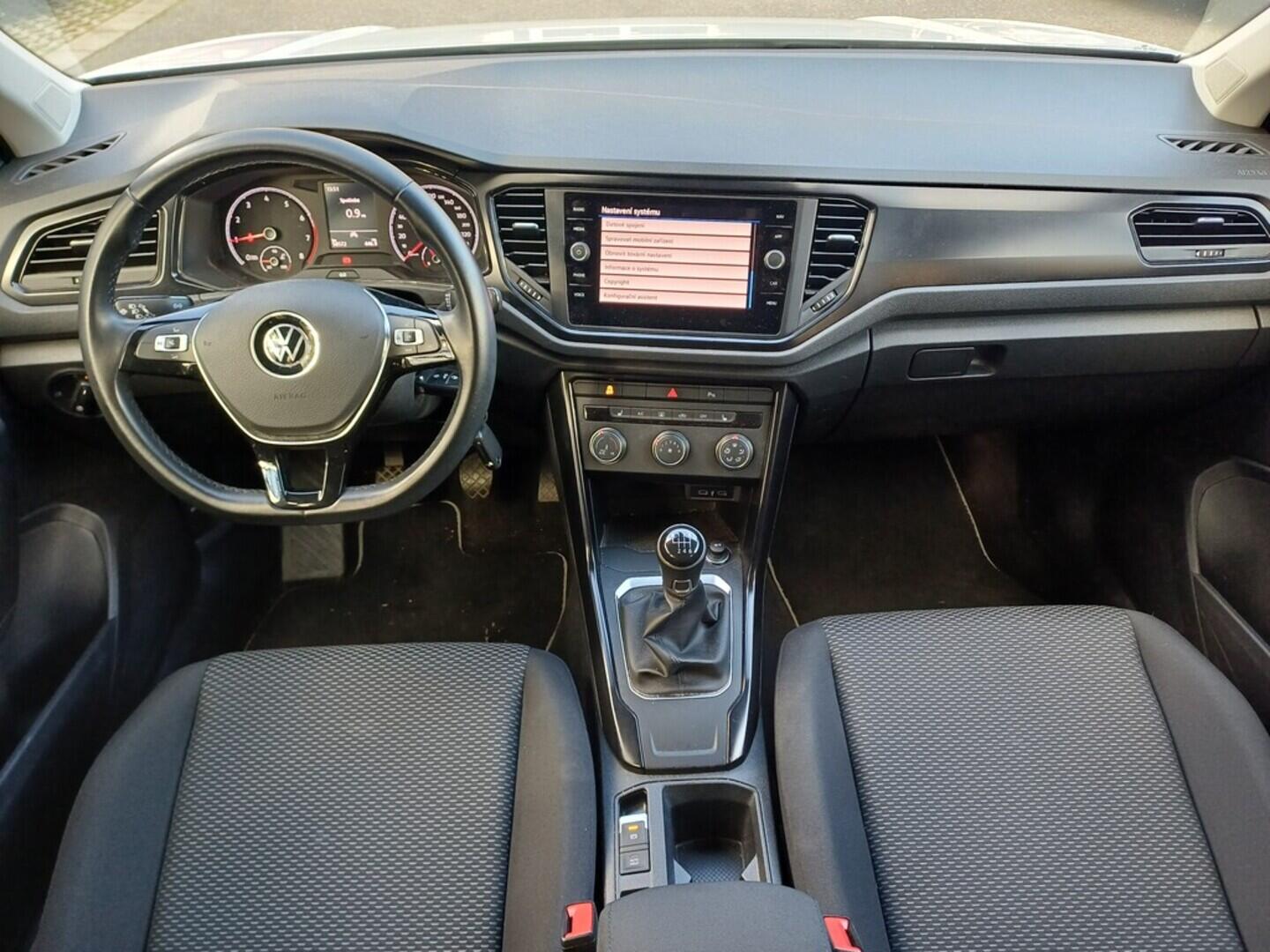 OI199V01696_18.webp_T-ROC  1.0 TSI 81 kW manuál