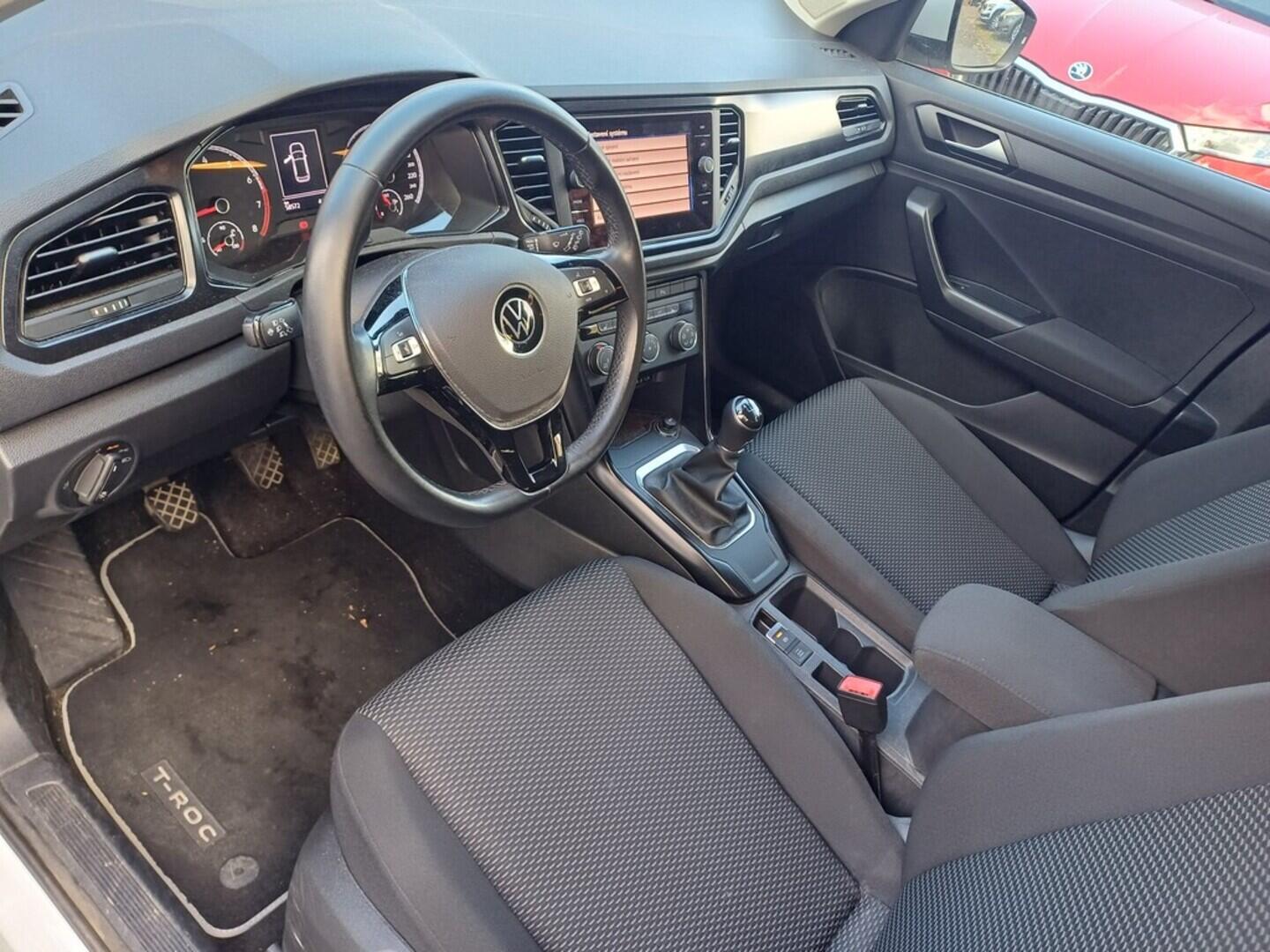 OI199V01696_19.webp_T-ROC  1.0 TSI 81 kW manuál