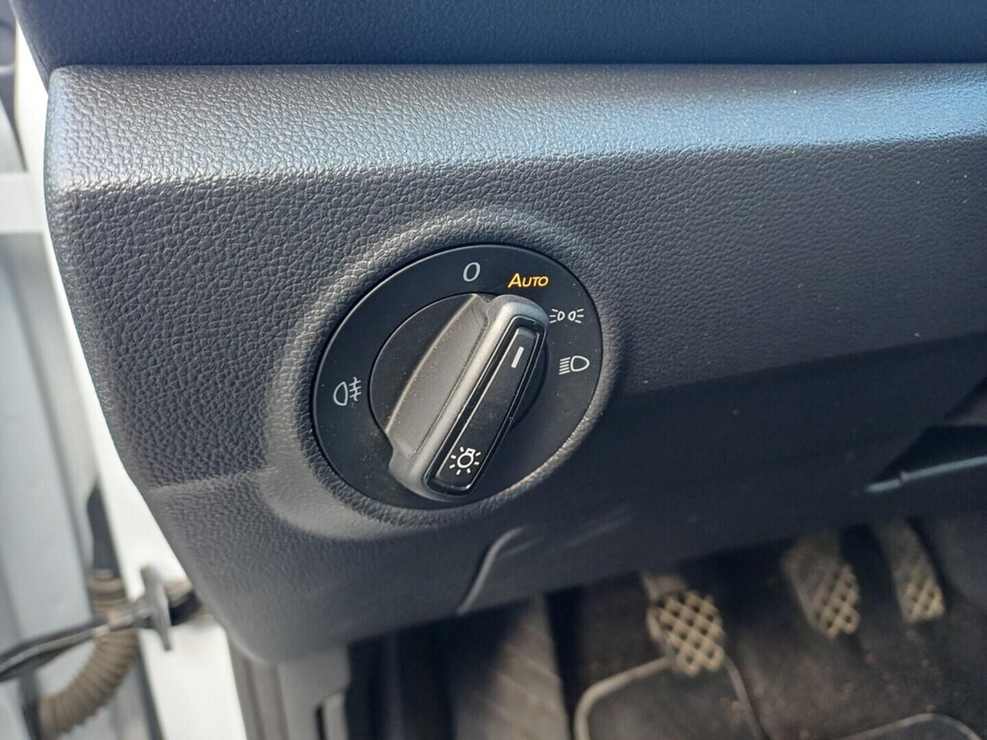 OI199V01696_22.webp_T-ROC  1.0 TSI 81 kW manuál