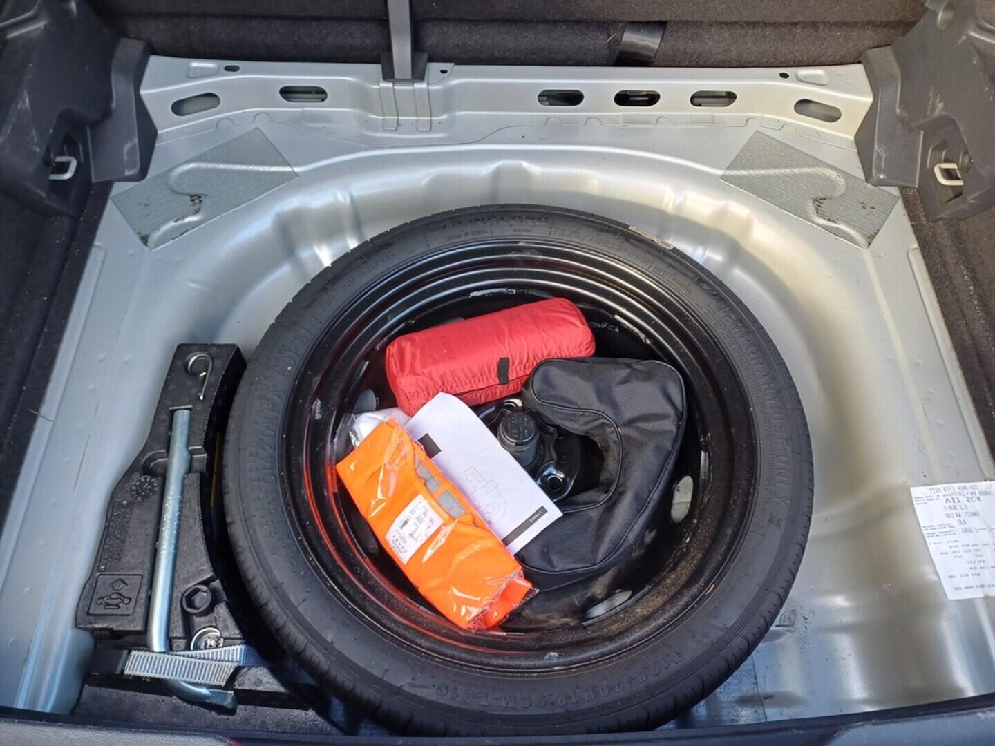 OI199V01696_31.webp_T-ROC  1.0 TSI 81 kW manuál