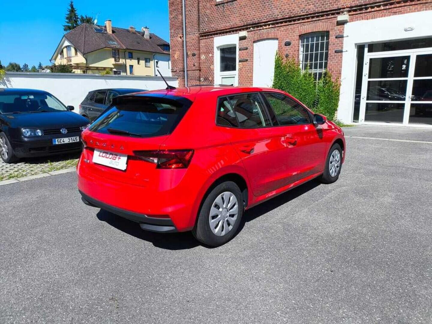 OI199V01702_11.webp_FABIA Ambition 1.0 MPI 59 kW manuál