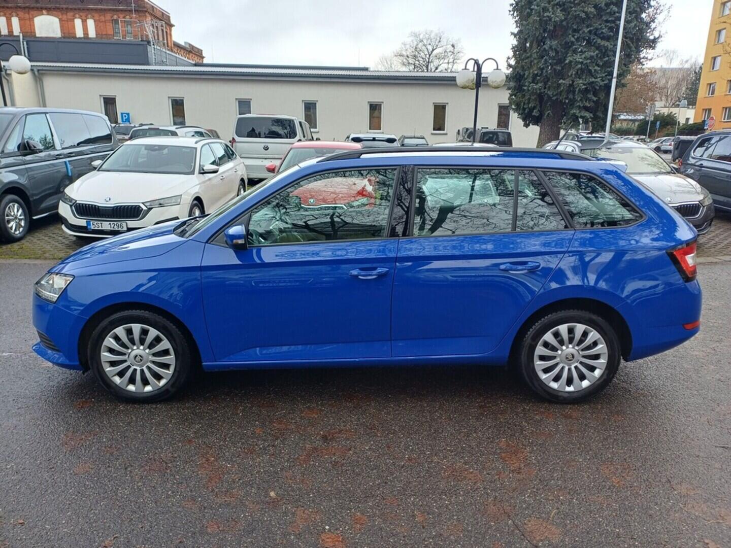 OI199V01703_12.webp_FABIA Active 1.0 TSI 70 kW manuál, DPH