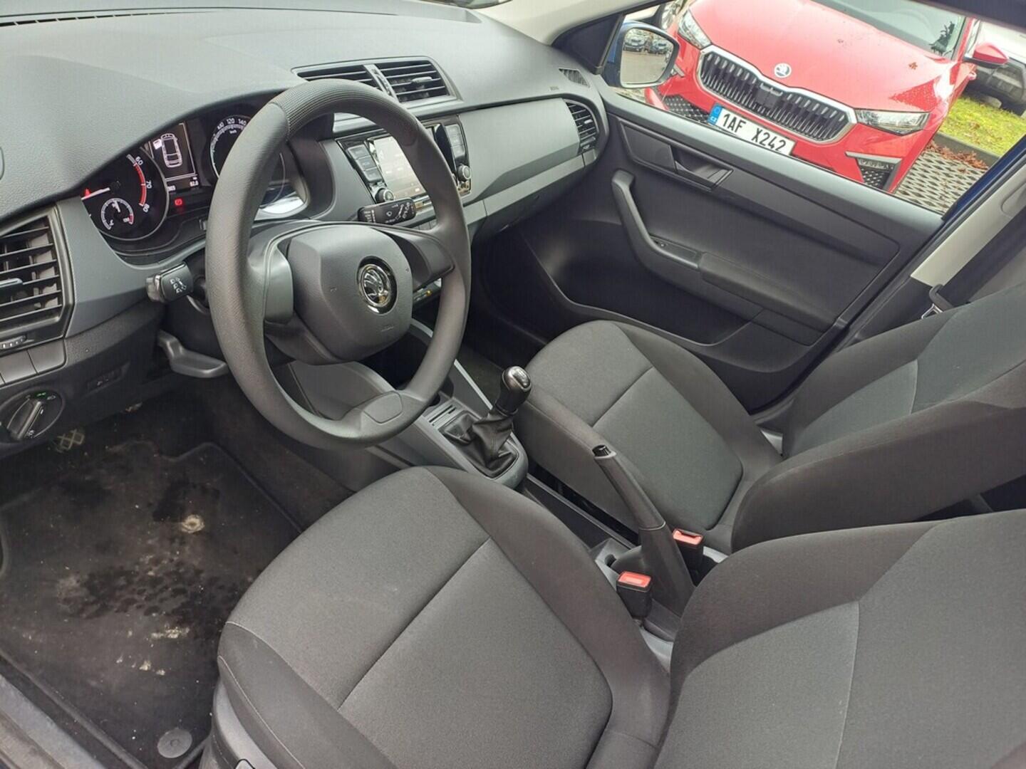 OI199V01703_19.webp_FABIA Active 1.0 TSI 70 kW manuál, DPH