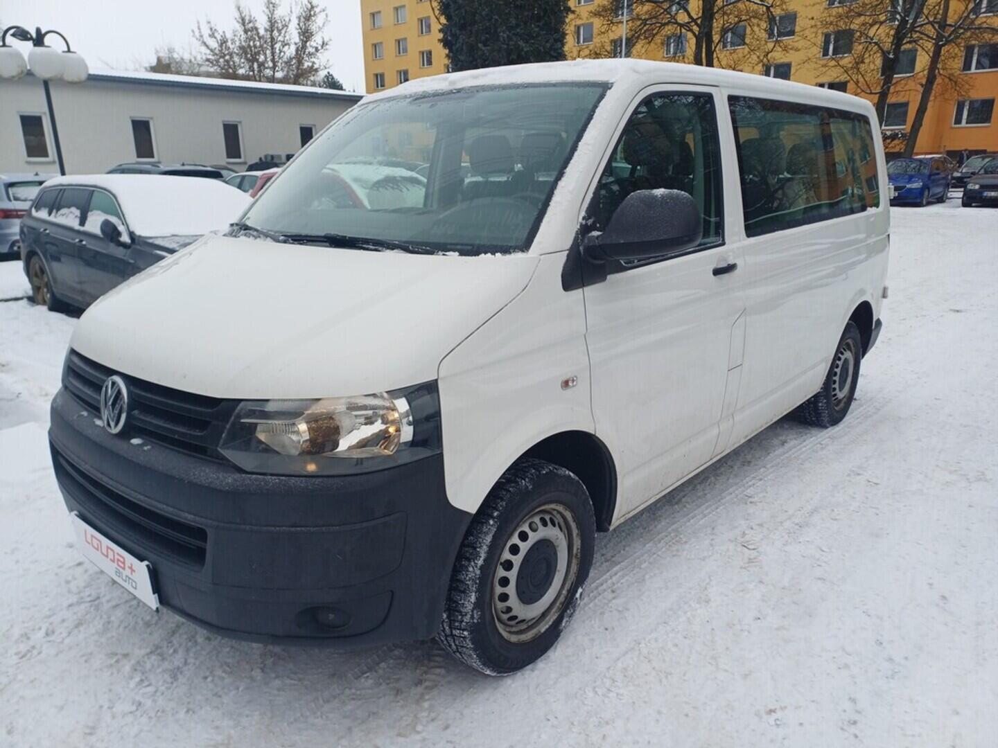 OI199V01705_10.webp_TRANSPORTER KOMBI  2.0 TDI 75 kW manuál, DPH