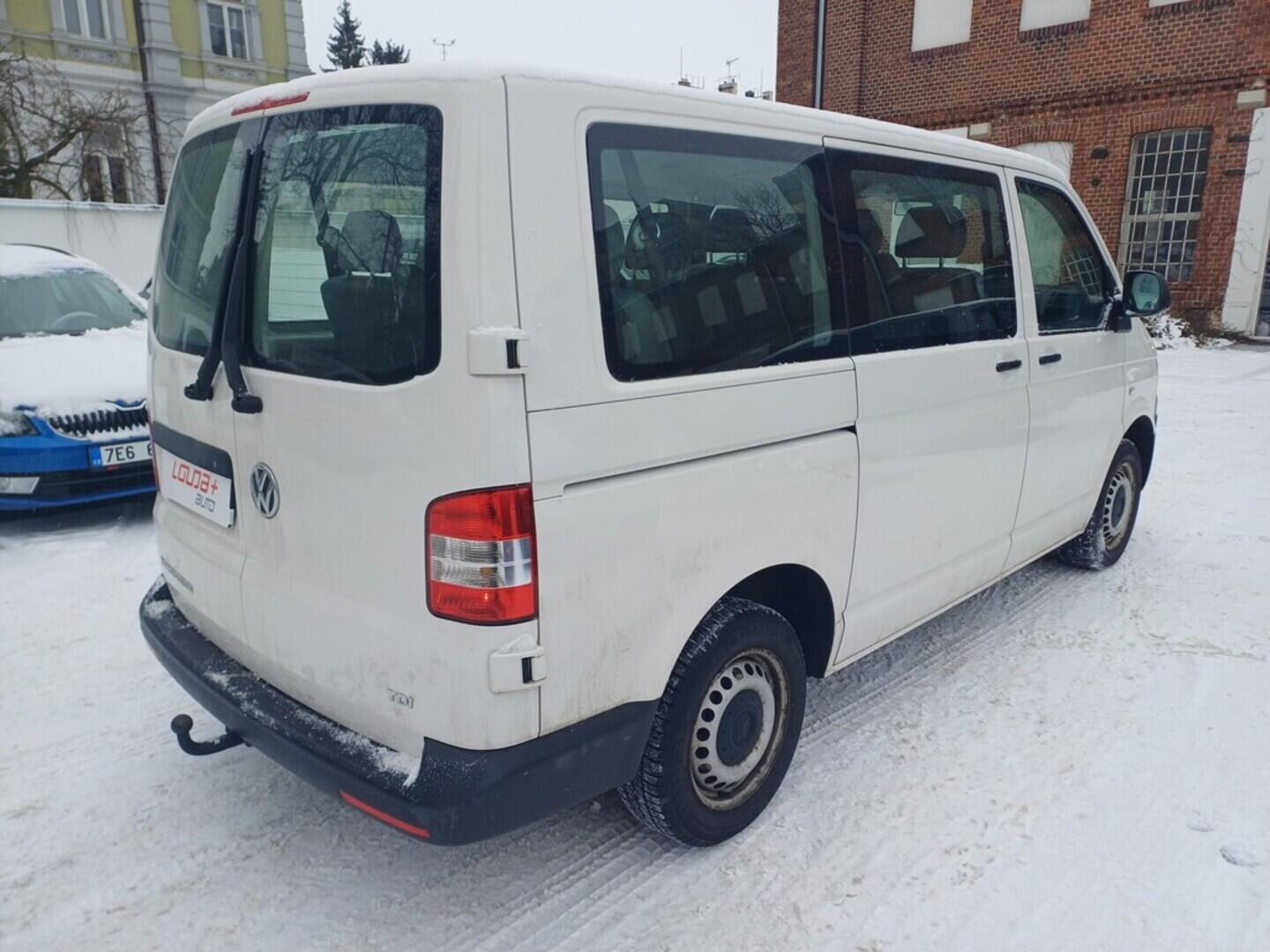 OI199V01705_11.webp_TRANSPORTER KOMBI  2.0 TDI 75 kW manuál, DPH