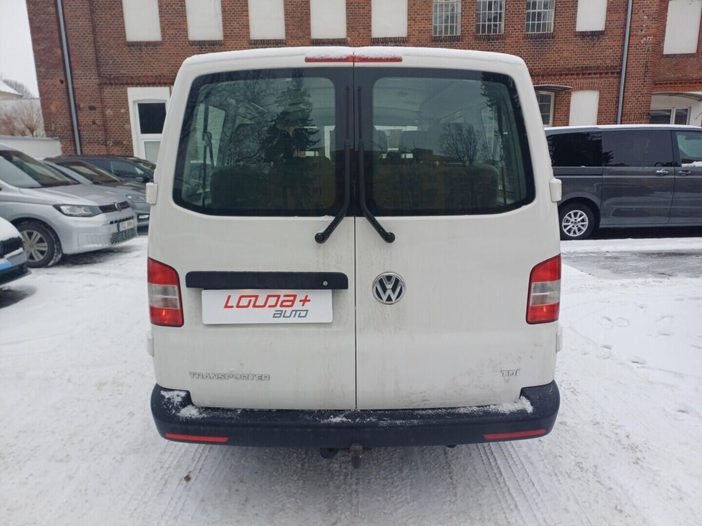 OI199V01705_17.webp_TRANSPORTER KOMBI  2.0 TDI 75 kW manuál, DPH