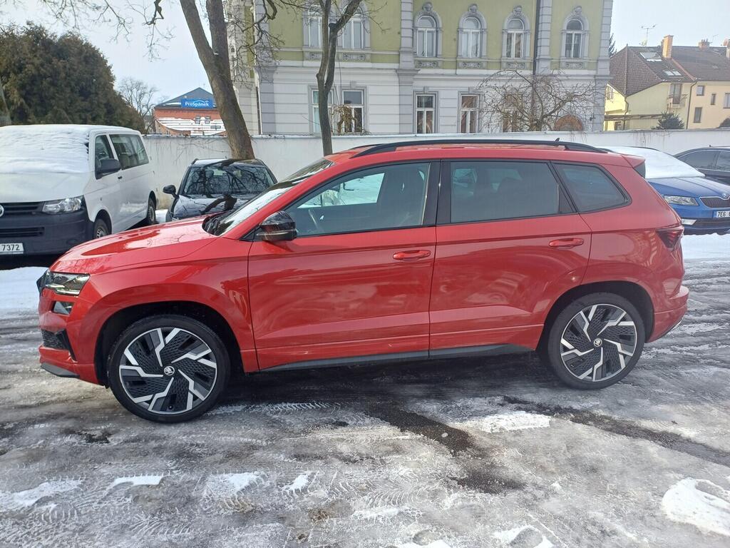 OI199V01707_12.webp_KAROQ SportLine 2.0 TSI 140 kW automat