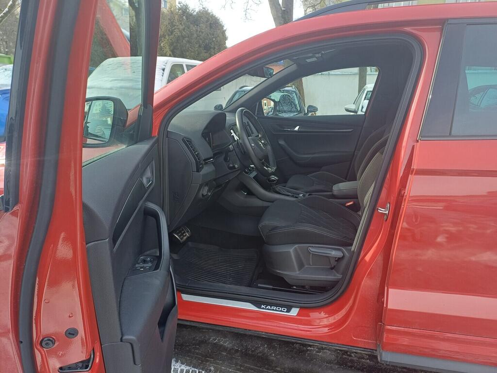OI199V01707_20.webp_KAROQ SportLine 2.0 TSI 140 kW automat