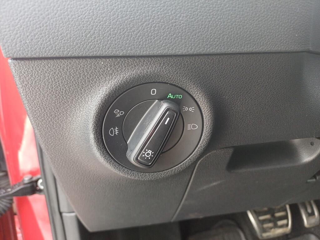 OI199V01707_22.webp_KAROQ SportLine 2.0 TSI 140 kW automat