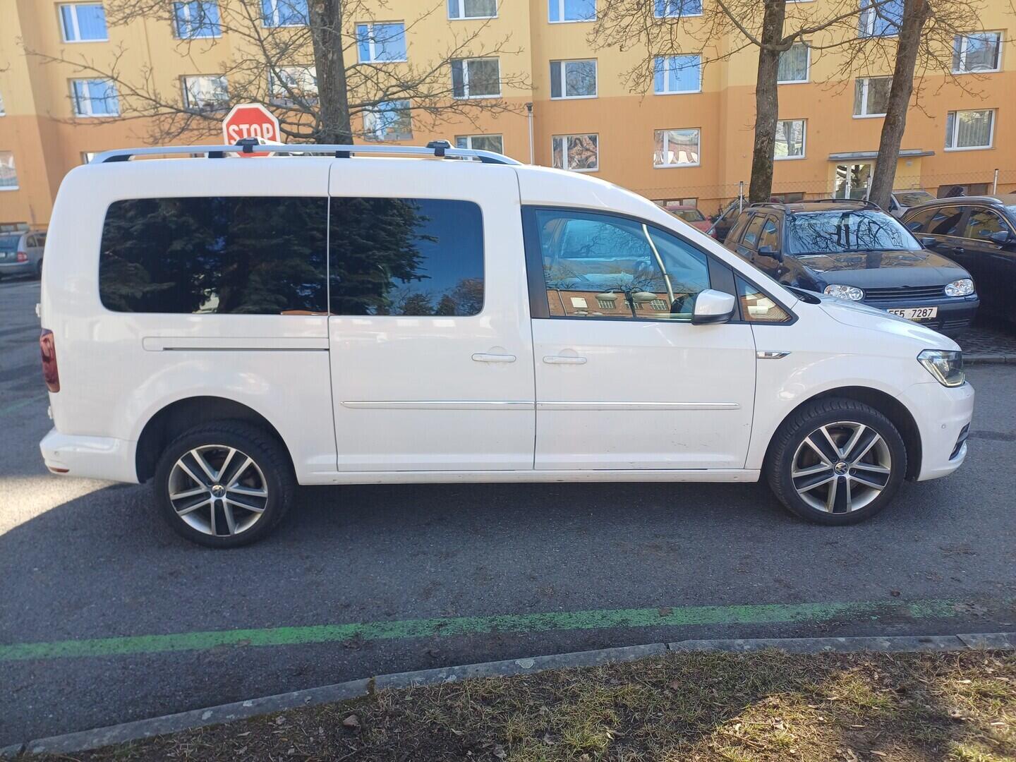 OI199V01708_16.webp_CADDY Highline 2.0 TDI 110 kW automat, DPH