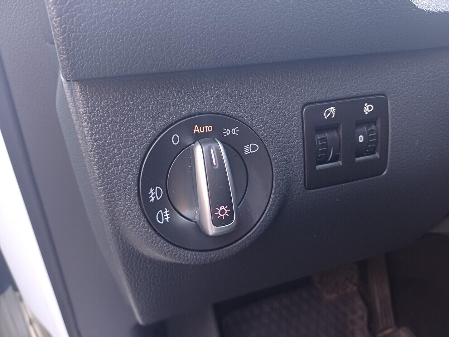 OI199V01708_22.webp_CADDY Highline 2.0 TDI 110 kW automat, DPH