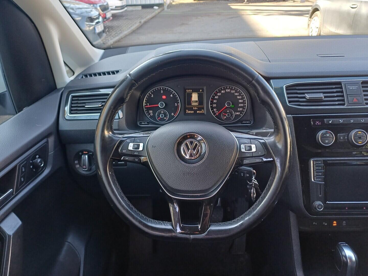 OI199V01708_23.webp_CADDY Highline 2.0 TDI 110 kW automat, DPH