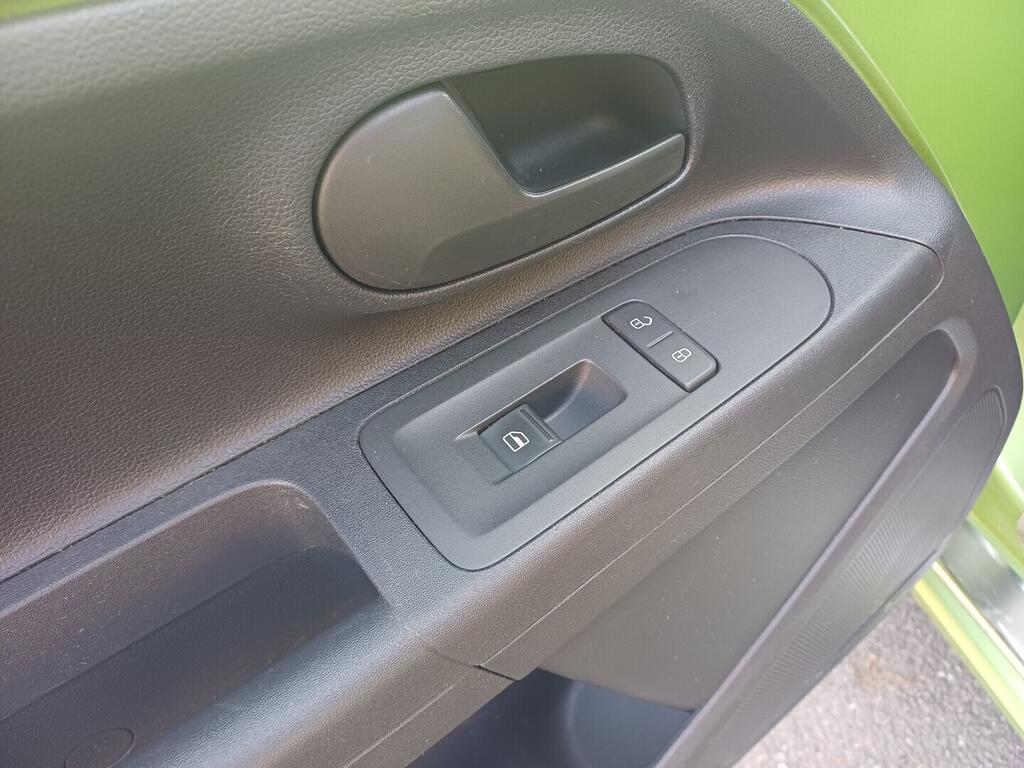 OI199V01709_21.webp_CITIGO Ambition 1.0 MPI 44 kW manuál