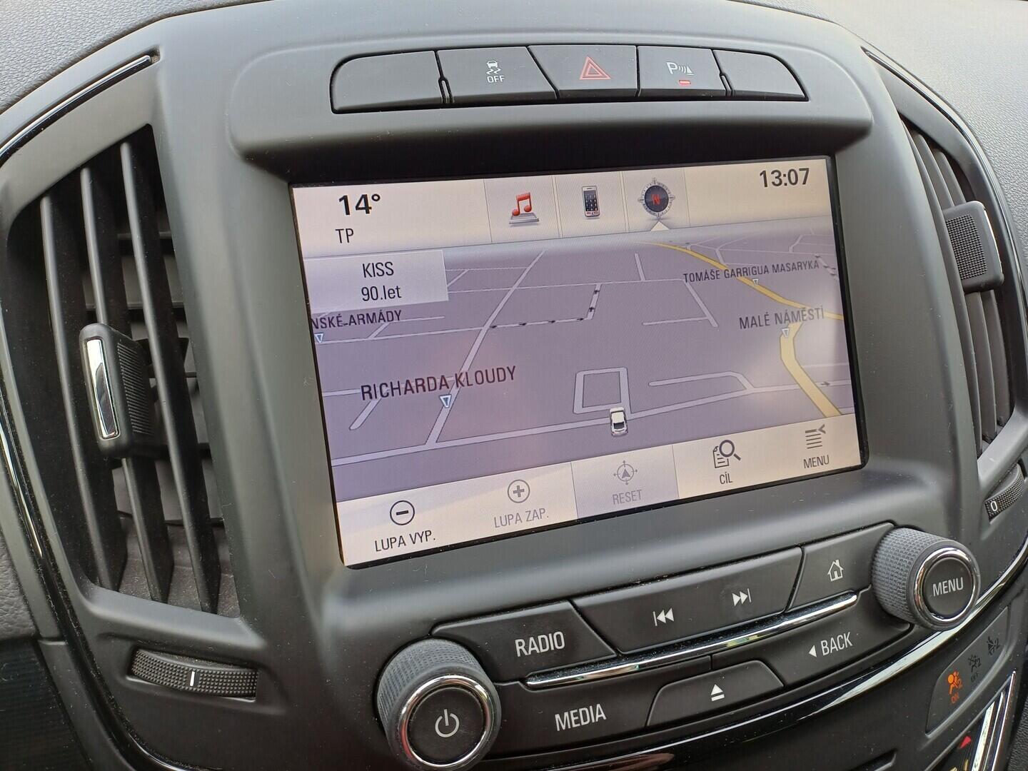 OI199V01711_25.webp_INSIGNIA Sports Tourer 1.6 EcoTec 125 kW manuál