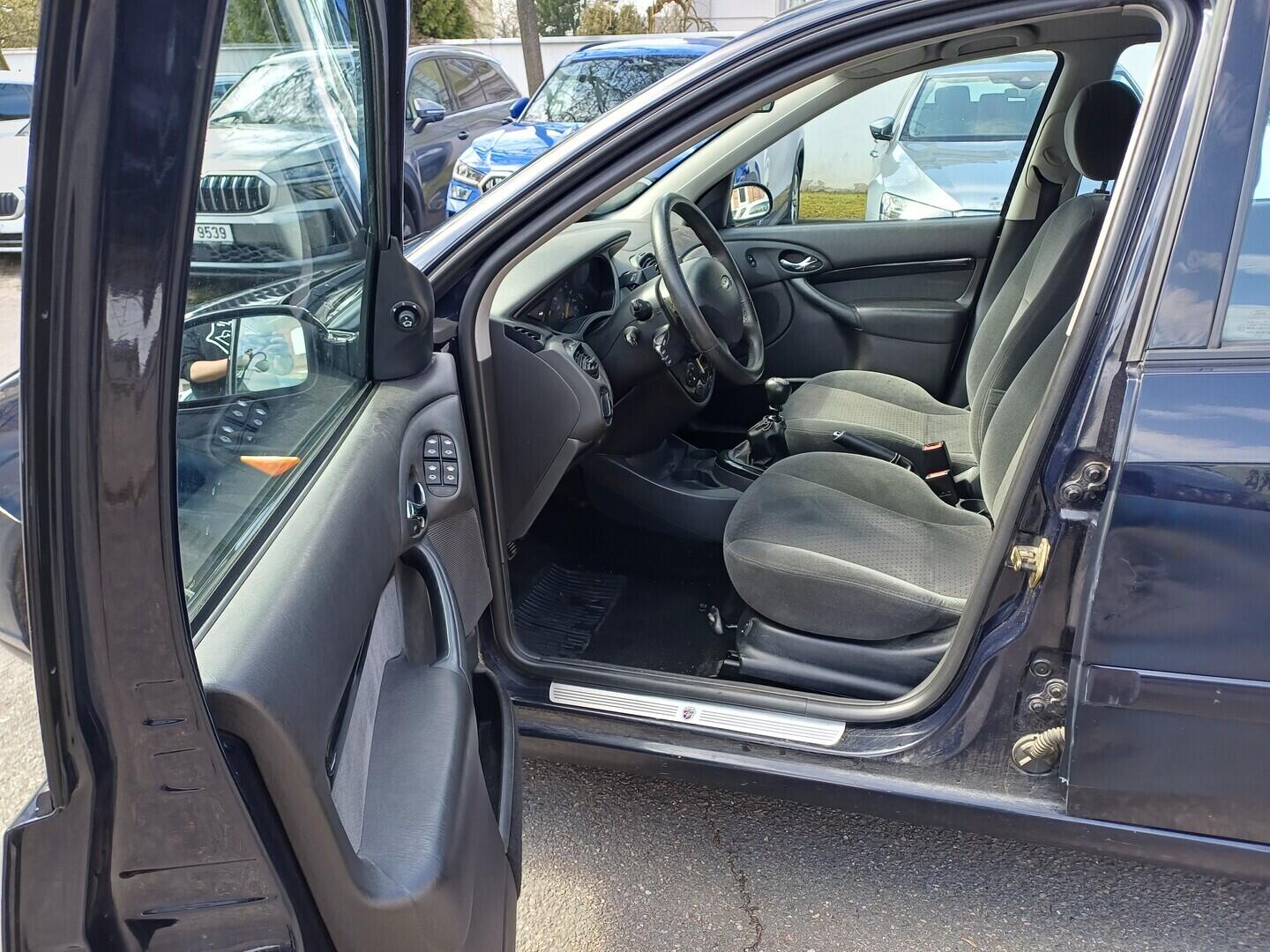 OI199V01712_20.webp_FOCUS  1.8 TDCi 74 kW manuál