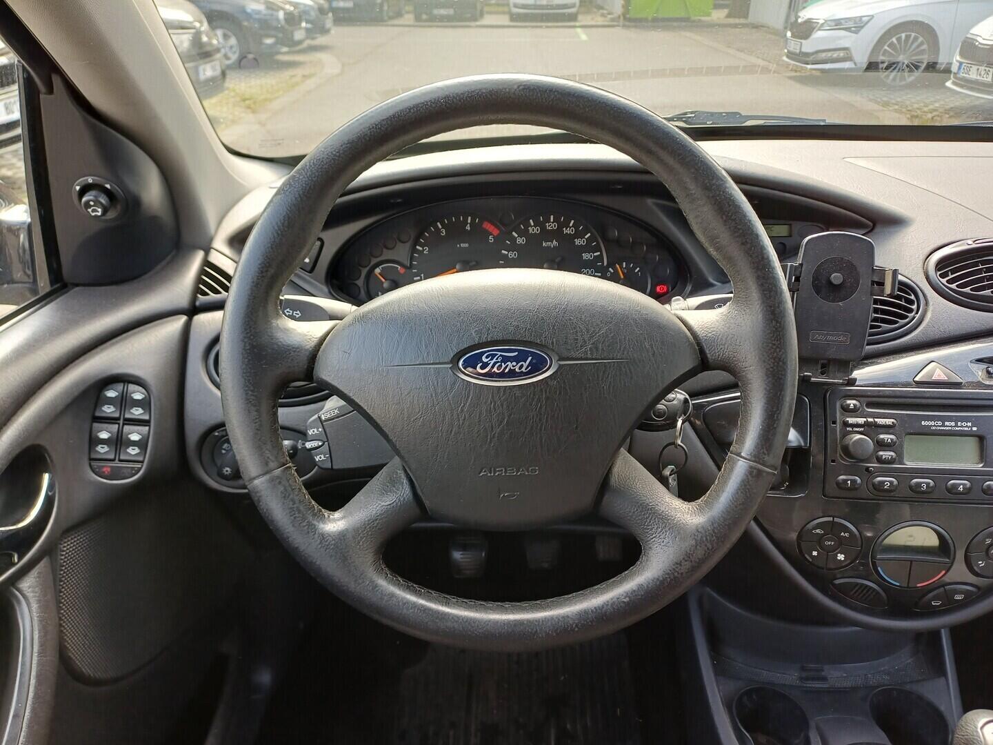 OI199V01712_23.webp_FOCUS  1.8 TDCi 74 kW manuál