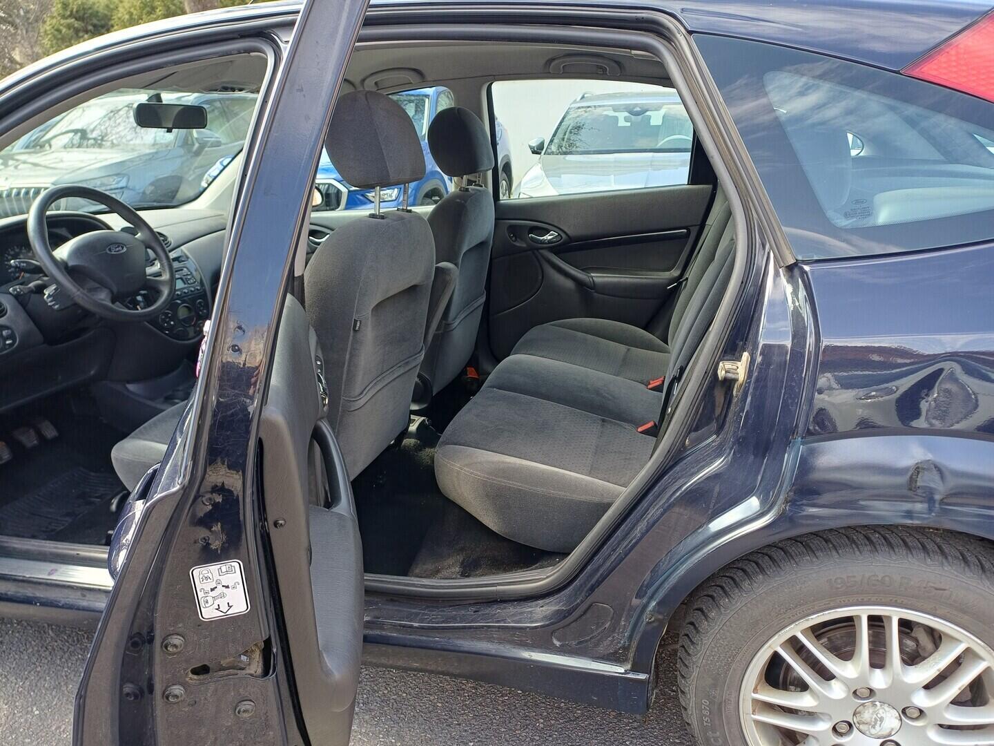 OI199V01712_27.webp_FOCUS  1.8 TDCi 74 kW manuál