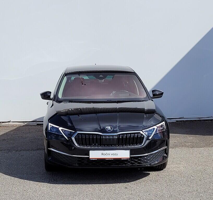 OM190V01615_13.webp_OCTAVIA Top Selection 2.0 TDI 110 kW automat, DPH