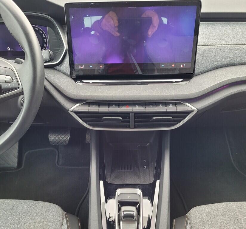 OM190V01615_22.webp_OCTAVIA Top Selection 2.0 TDI 110 kW automat, DPH