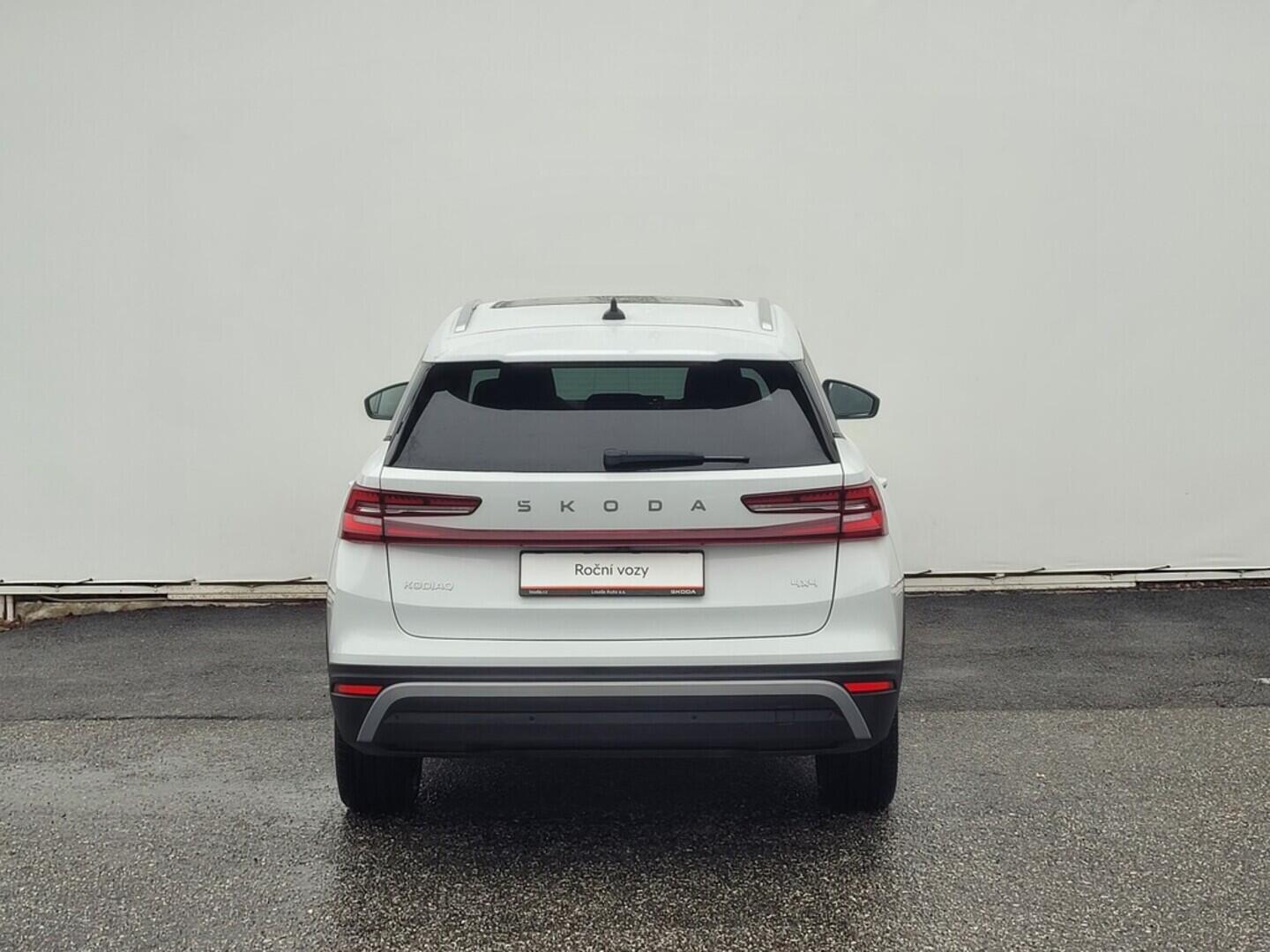 OM190V01657_17.webp_KODIAQ Exclusive 2.0 TDI 142 kW automat, DPH