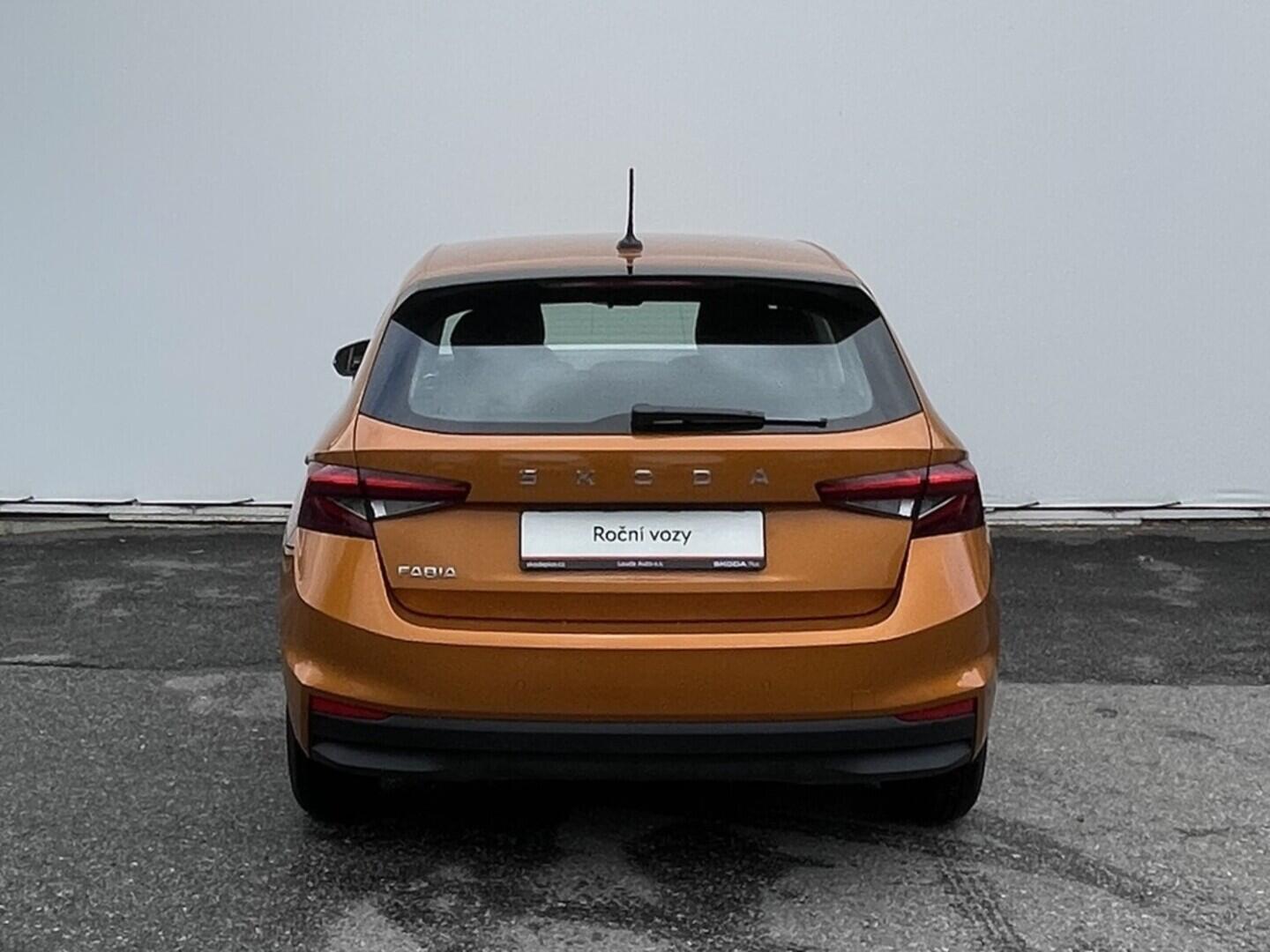 OM190V01698_17.webp_FABIA  1.0 TSI 70 kW manuál, DPH