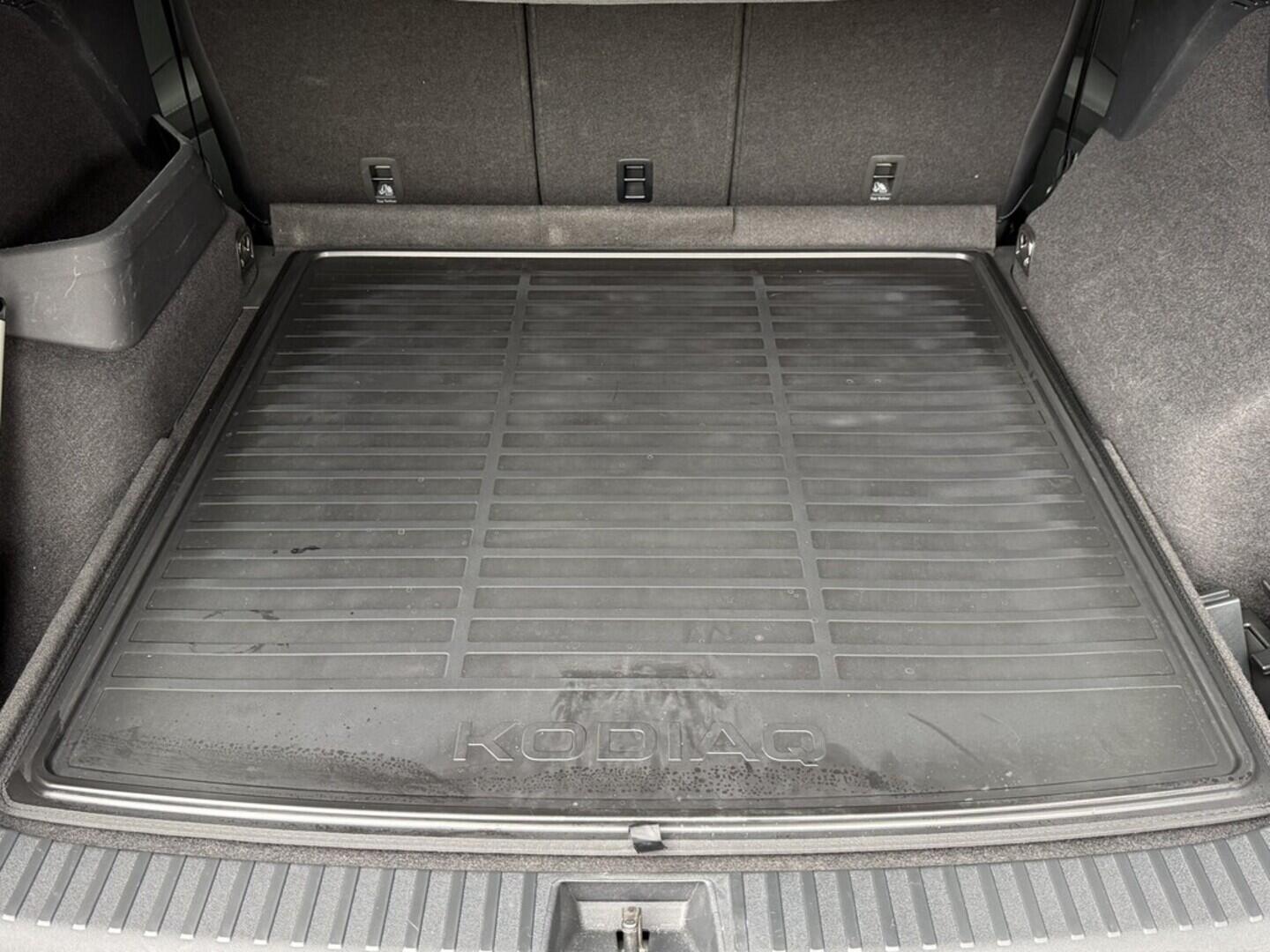 OM190V01779_30.webp_KODIAQ  2.0 TDI 142 kW automat, DPH