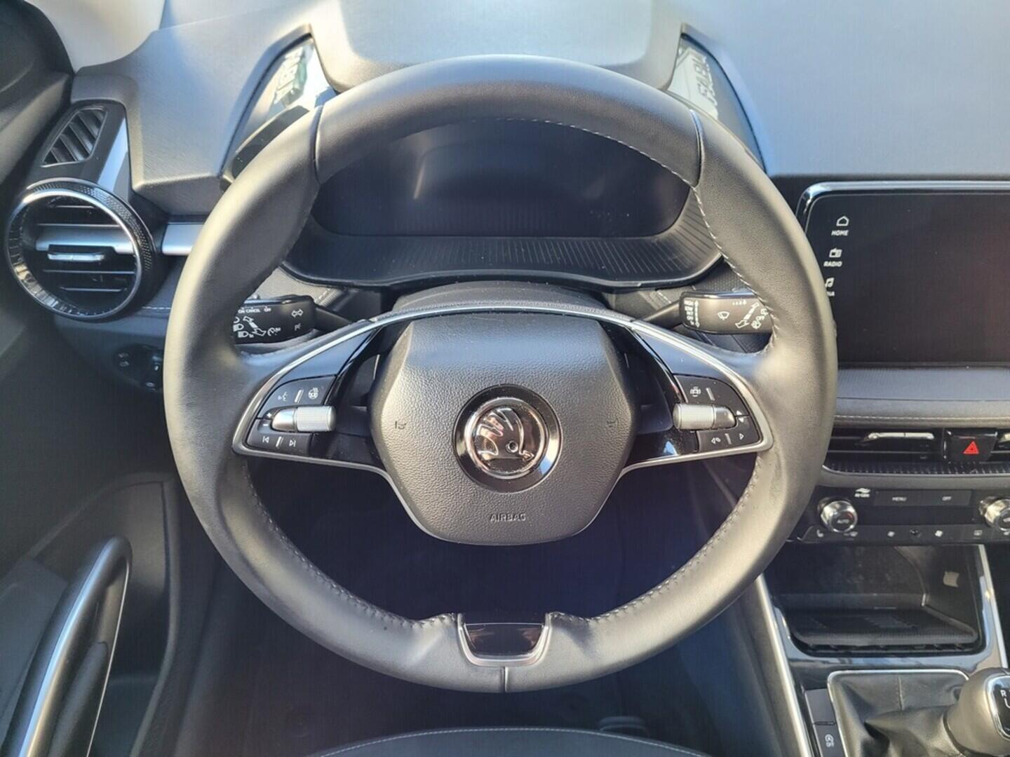 OM190V01851_23.webp_FABIA Selection 1.0 TSI 70 kW manuál, DPH