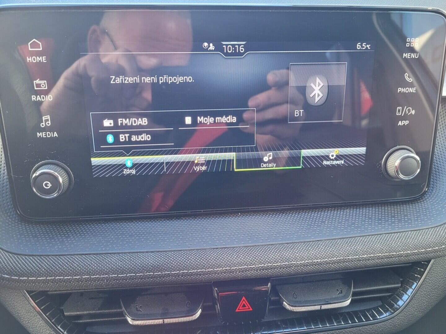 OM190V01851_26.webp_FABIA Selection 1.0 TSI 70 kW manuál, DPH