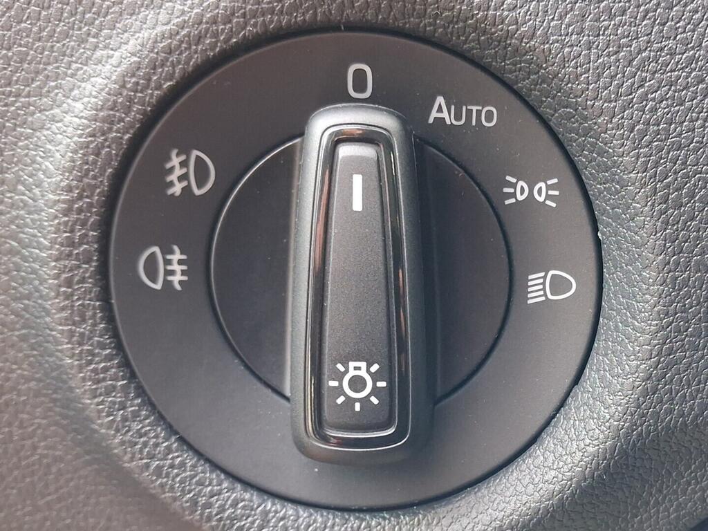 OM190V01913_22.webp_FABIA Top Selection 1.0 TSI 85 kW manuál, DPH