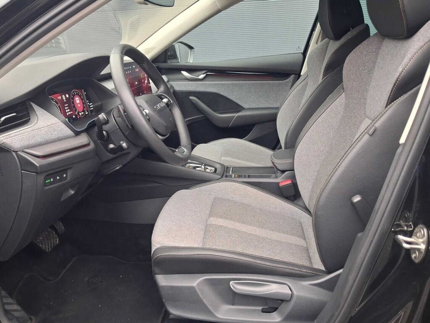 OM190V01924_20.webp_OCTAVIA Top Selection 1.5 TSI 110 kW automat, DPH