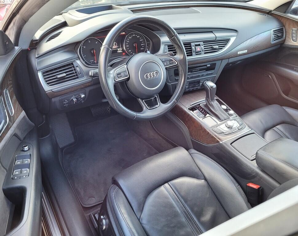 OM190V02022_14.webp_A7 SPORTBACK S-Line 3.0 TDI 235 kW automat