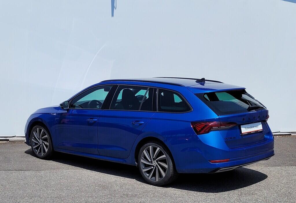 OM190V02133_18.webp_OCTAVIA SportLine 2.0 TDI 110 kW automat, DPH