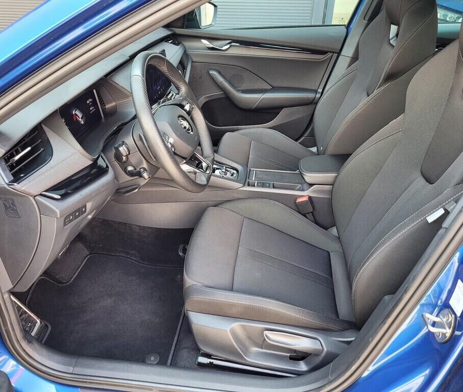 OM190V02133_19.webp_OCTAVIA SportLine 2.0 TDI 110 kW automat, DPH