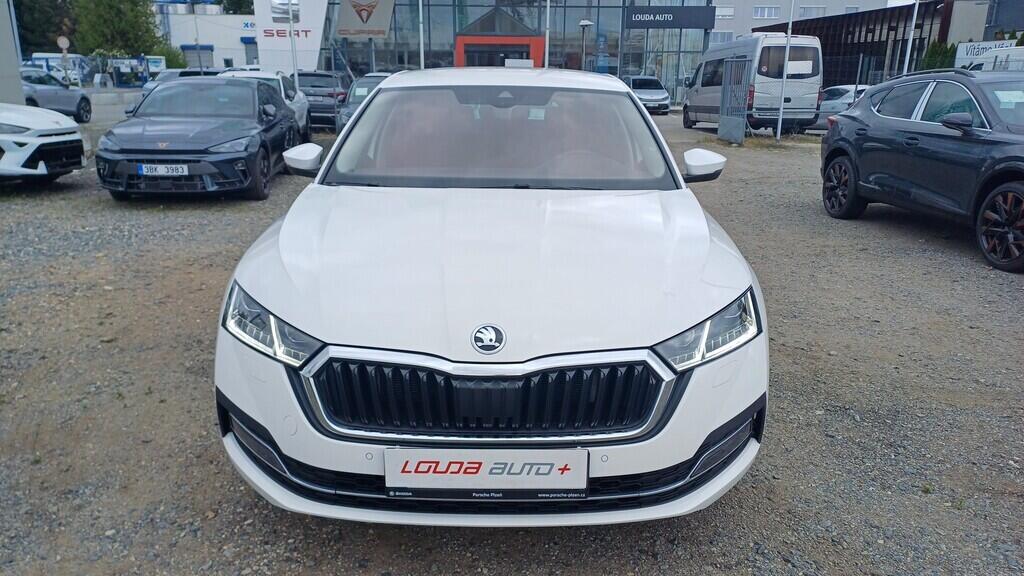 OM190V02233_13.webp_OCTAVIA Style 2.0 TDI 110 kW automat, DPH