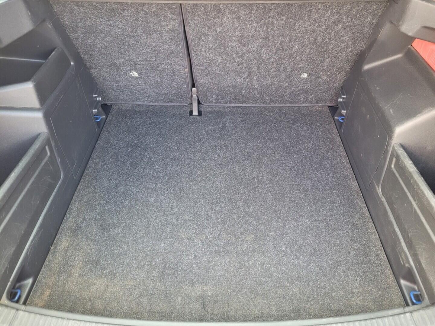 OM190V02238_28.webp_FABIA Active 1.0 TSI 70 kW manuál, DPH