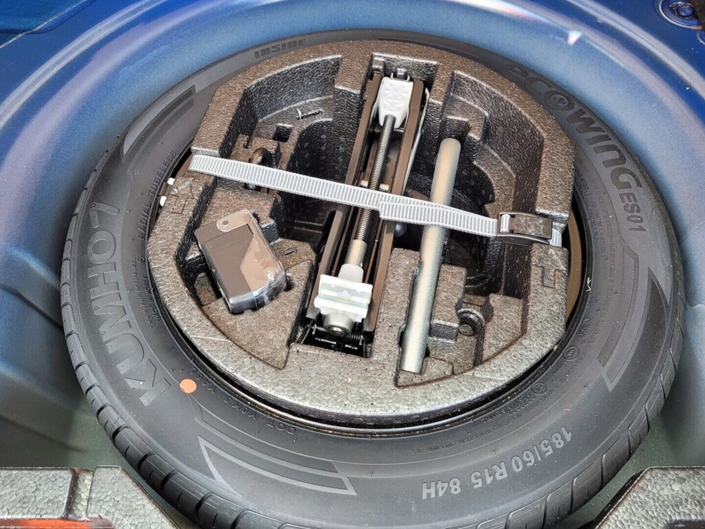 OM190V02238_29.webp_FABIA Active 1.0 TSI 70 kW manuál, DPH