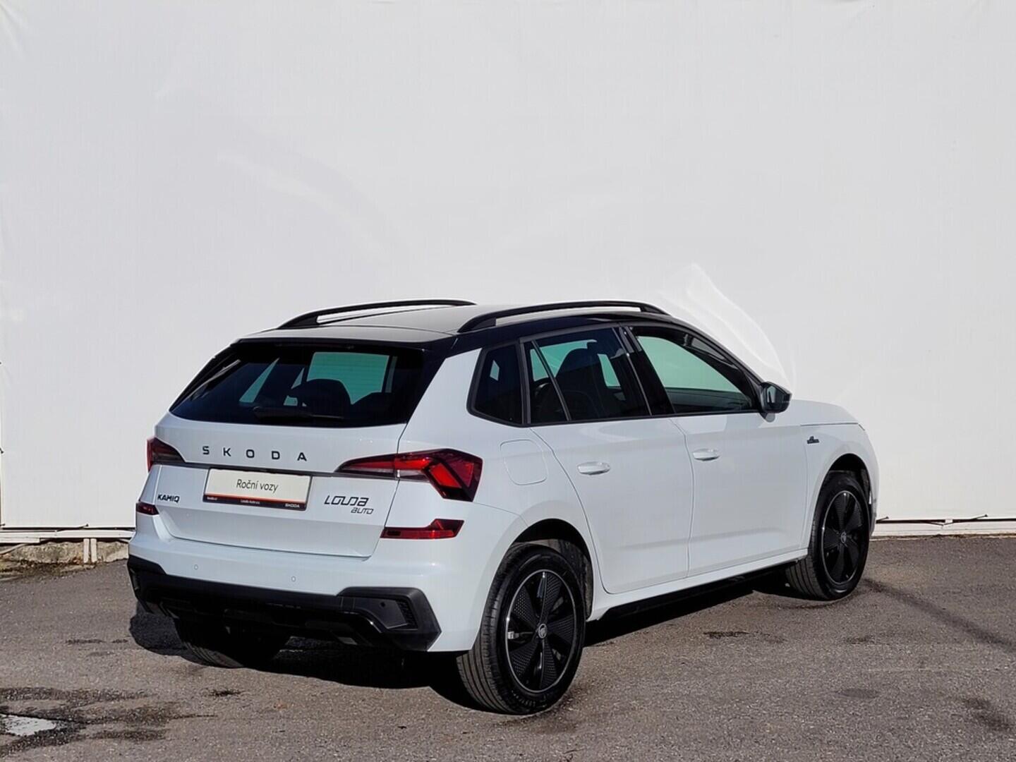 OM190V02244_11.webp_KAMIQ Monte Carlo 1.0 TSI 85 kW manuál, DPH