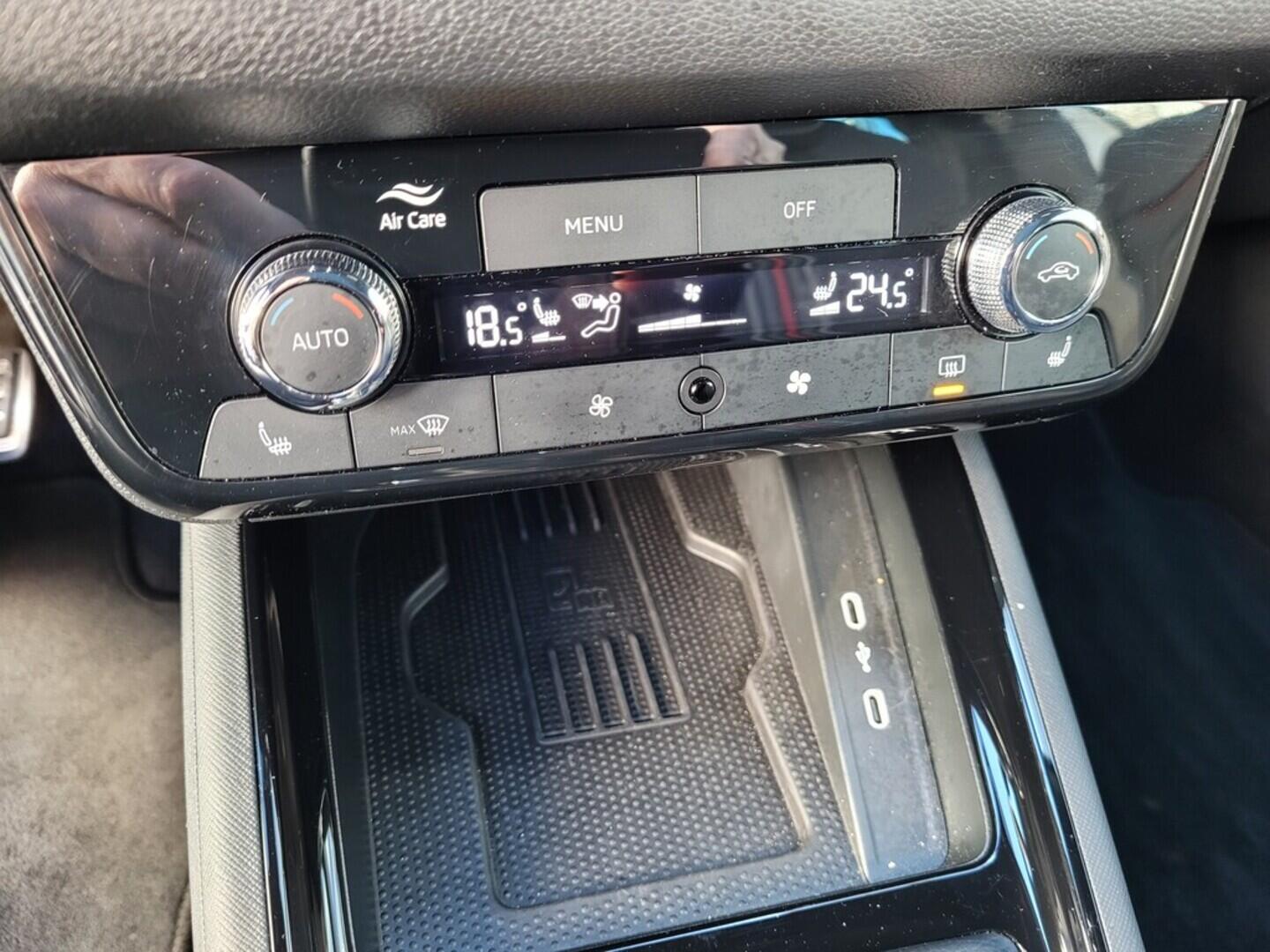 OM190V02244_29.webp_KAMIQ Monte Carlo 1.0 TSI 85 kW manuál, DPH