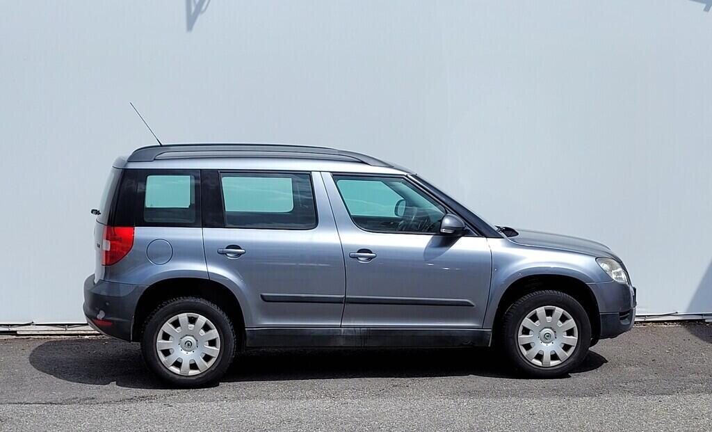 OM190V02322_12.webp_YETI Active 1.2 TSI 77 kW manuál
