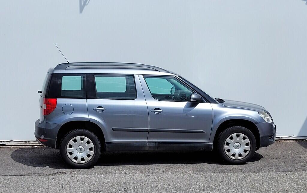 OM190V02322_16.webp_YETI Active 1.2 TSI 77 kW manuál