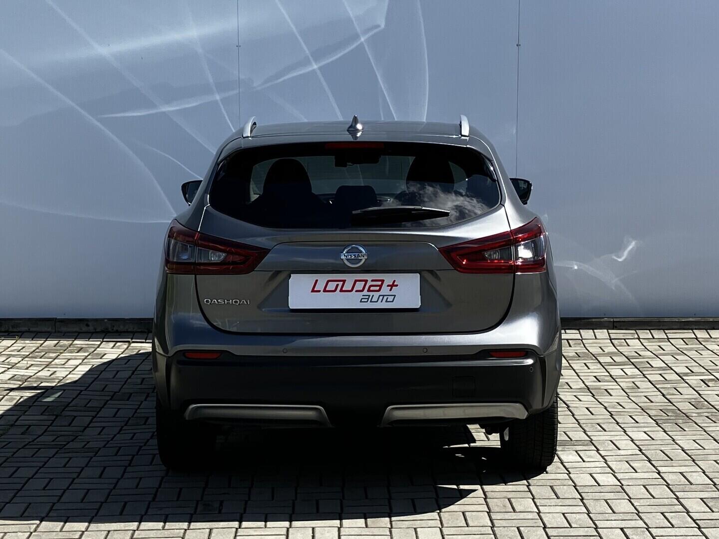 OM190V02334_16.webp_QASHQAI Tekna 1.3  103 kW manuál